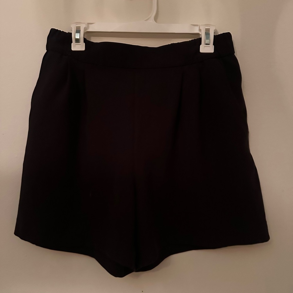 lululemon athletica Black High Waist Women's Shorts - Picture 2 of 3